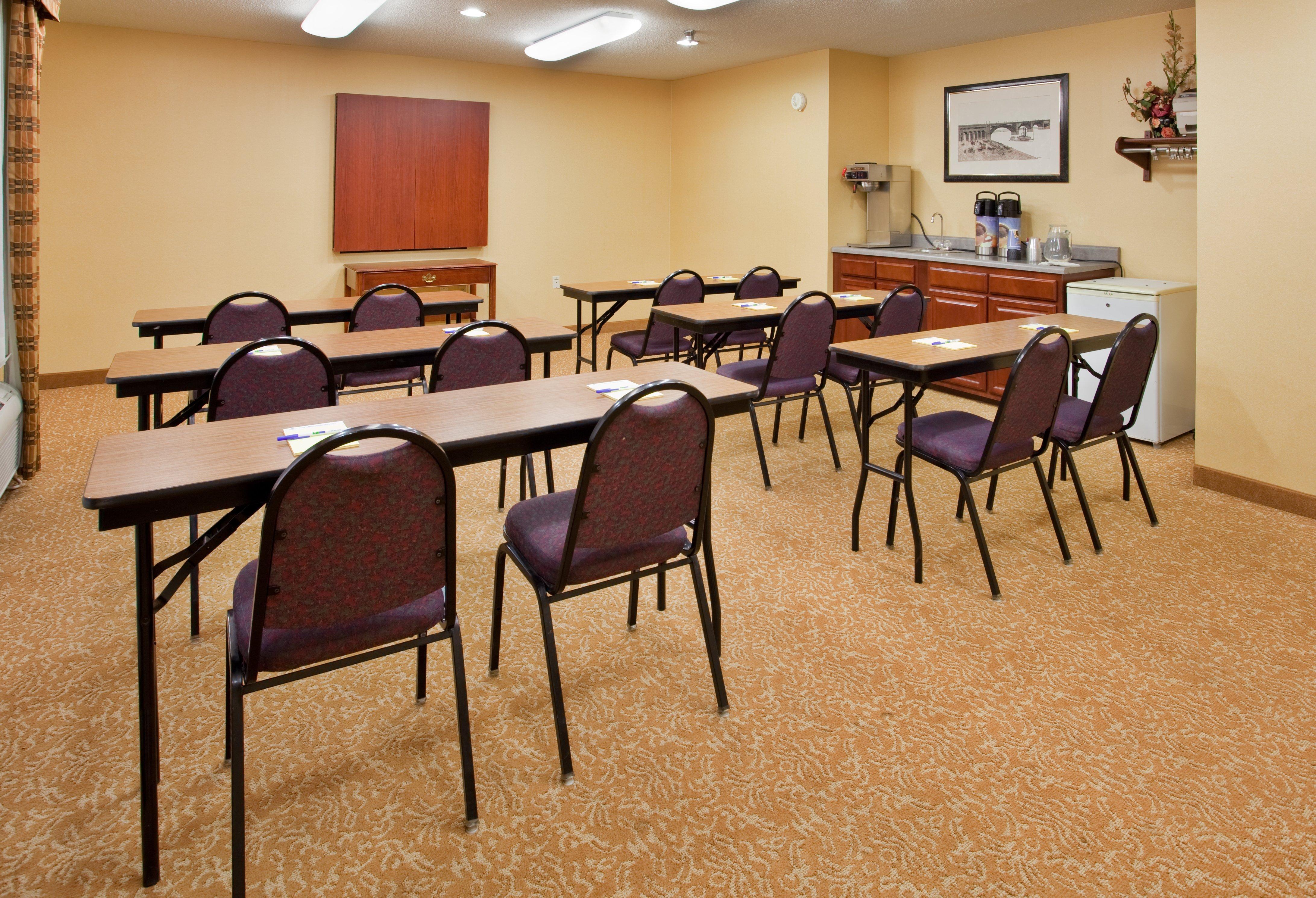 Holiday Inn Express Hotel & Suites Fenton/I-44 By Ihg Εξωτερικό φωτογραφία