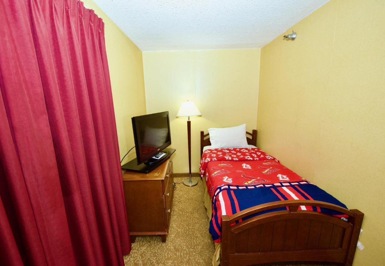 Holiday Inn Express Hotel & Suites Fenton/I-44 By Ihg Εξωτερικό φωτογραφία