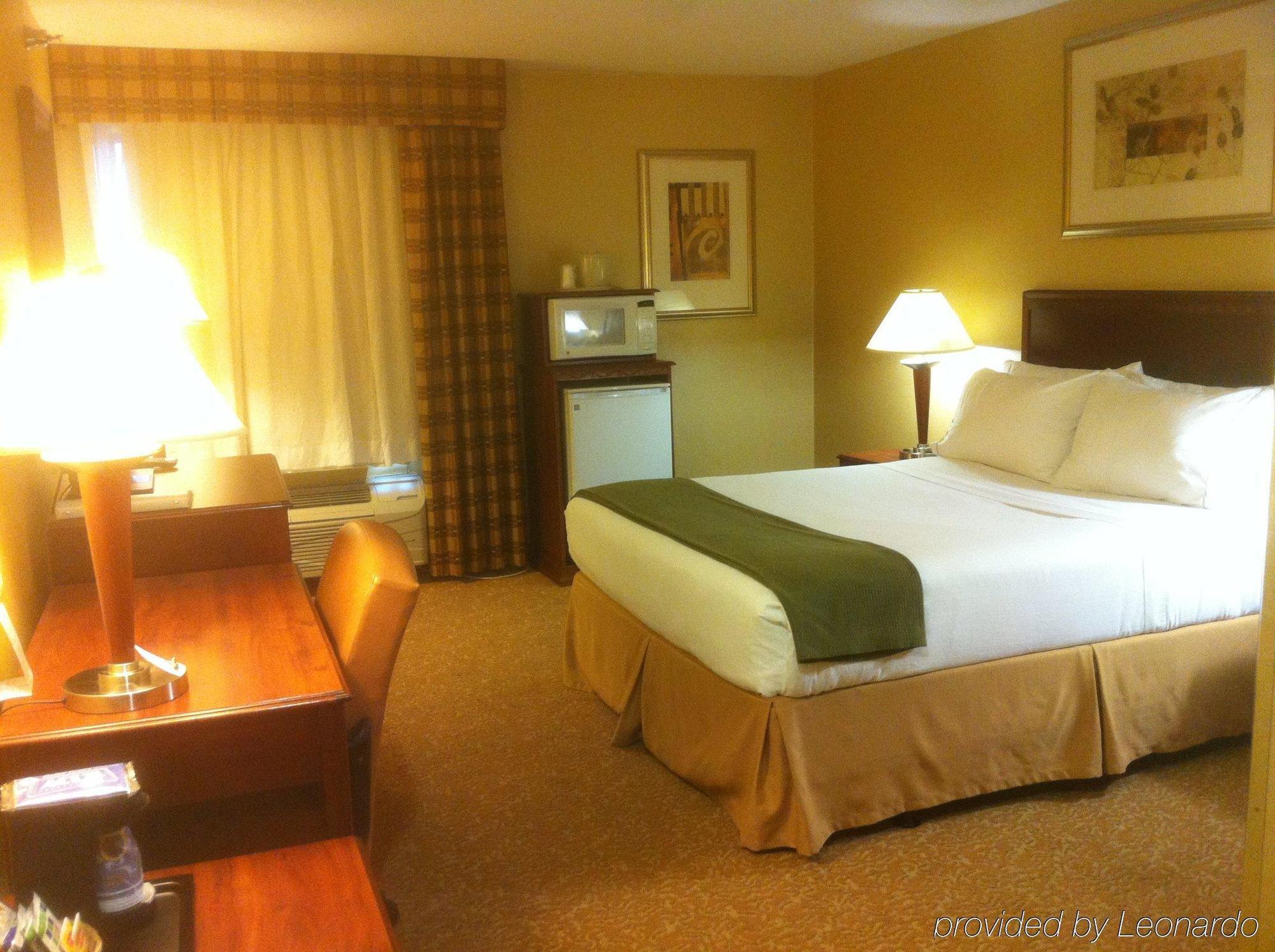 Holiday Inn Express Hotel & Suites Fenton/I-44 By Ihg Εξωτερικό φωτογραφία